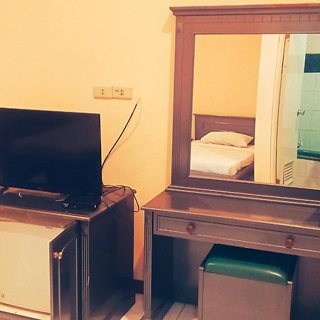 Hotel Wijaya פורווקרטו מראה חיצוני תמונה
