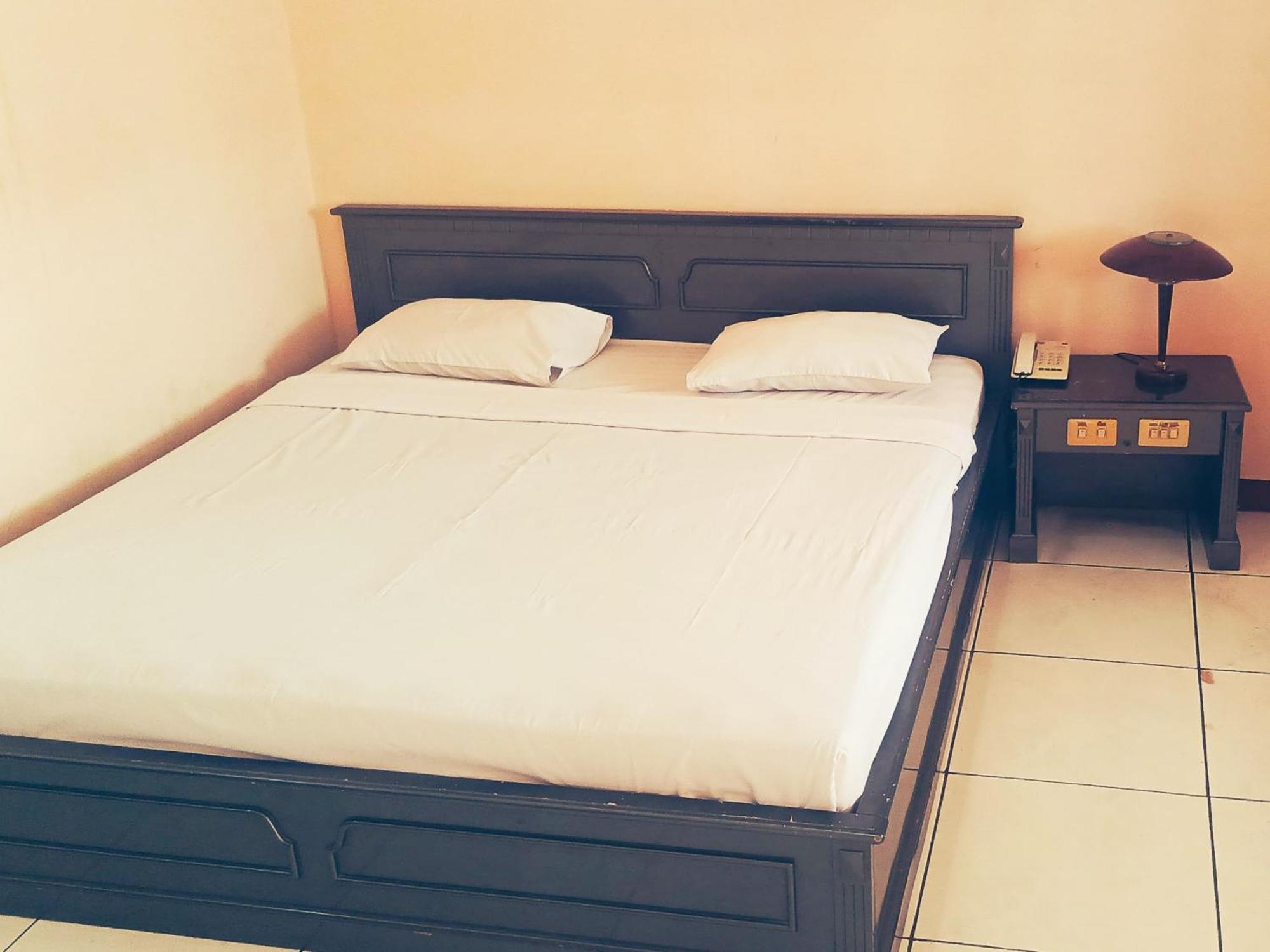 Hotel Wijaya פורווקרטו מראה חיצוני תמונה