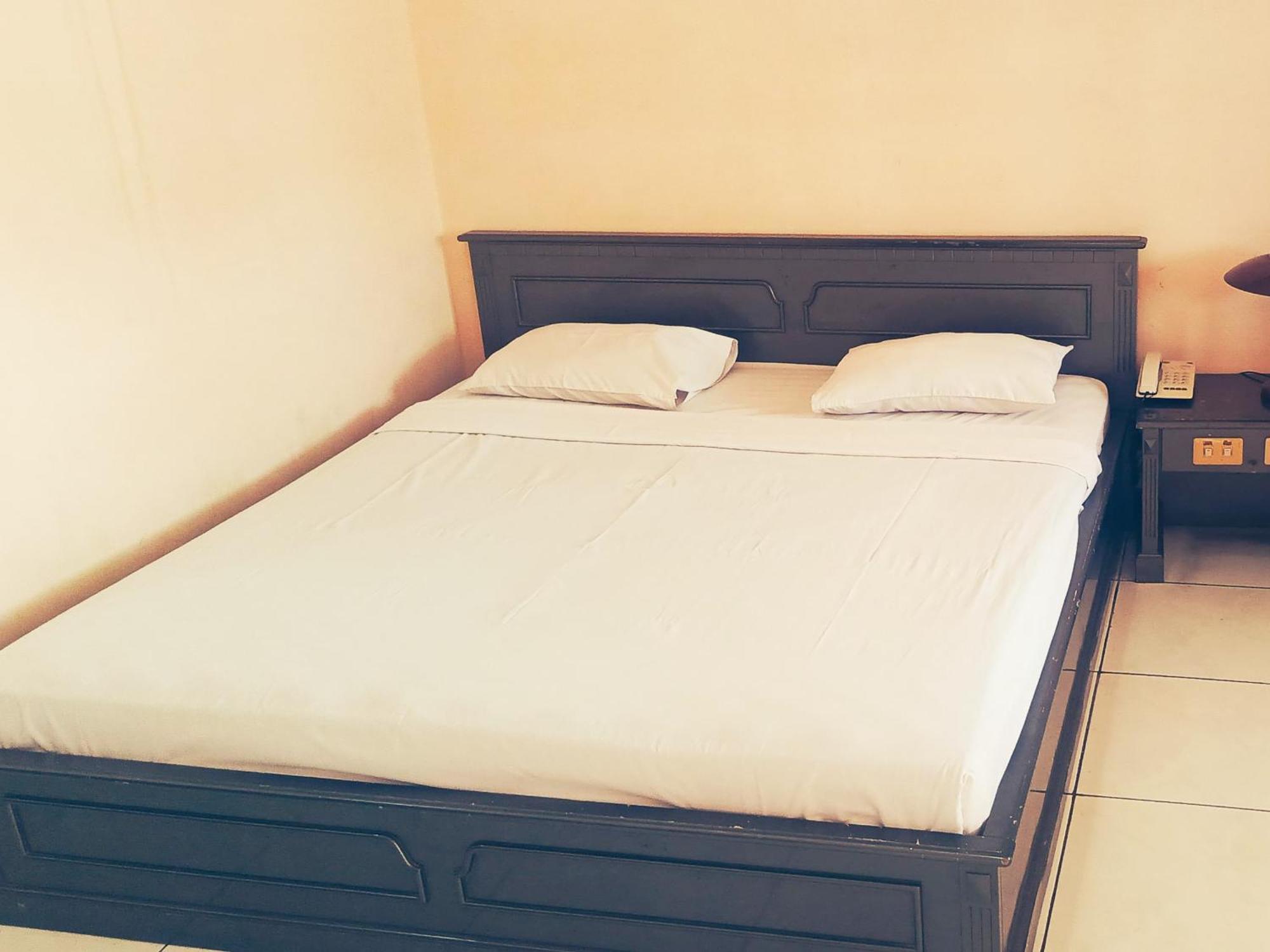 Hotel Wijaya פורווקרטו מראה חיצוני תמונה