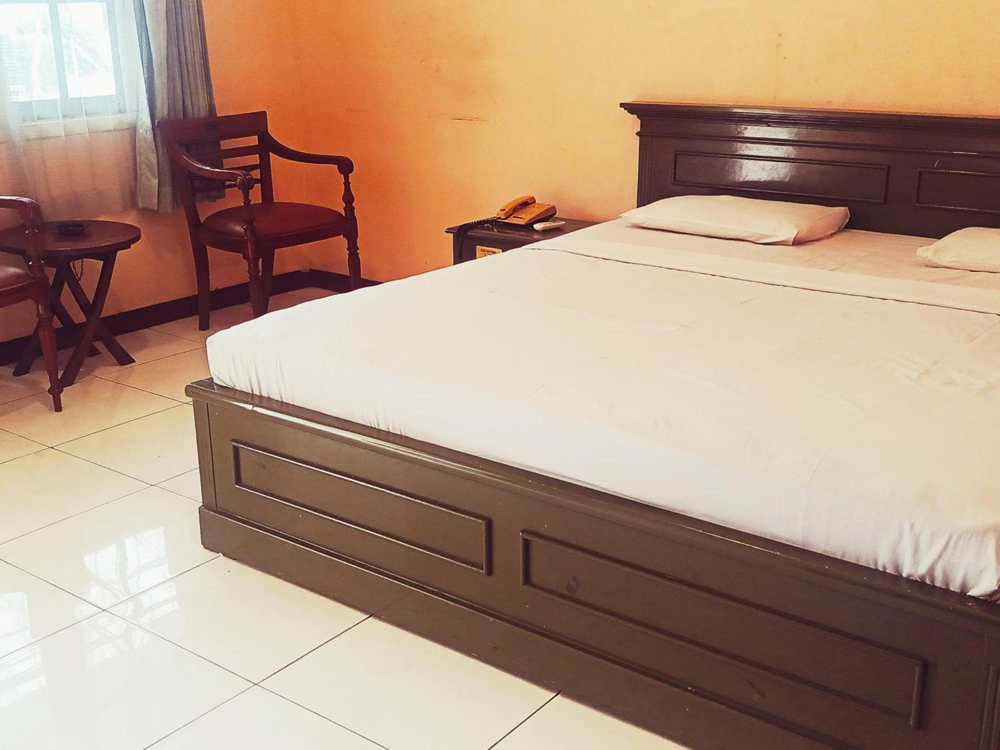 Hotel Wijaya פורווקרטו מראה חיצוני תמונה