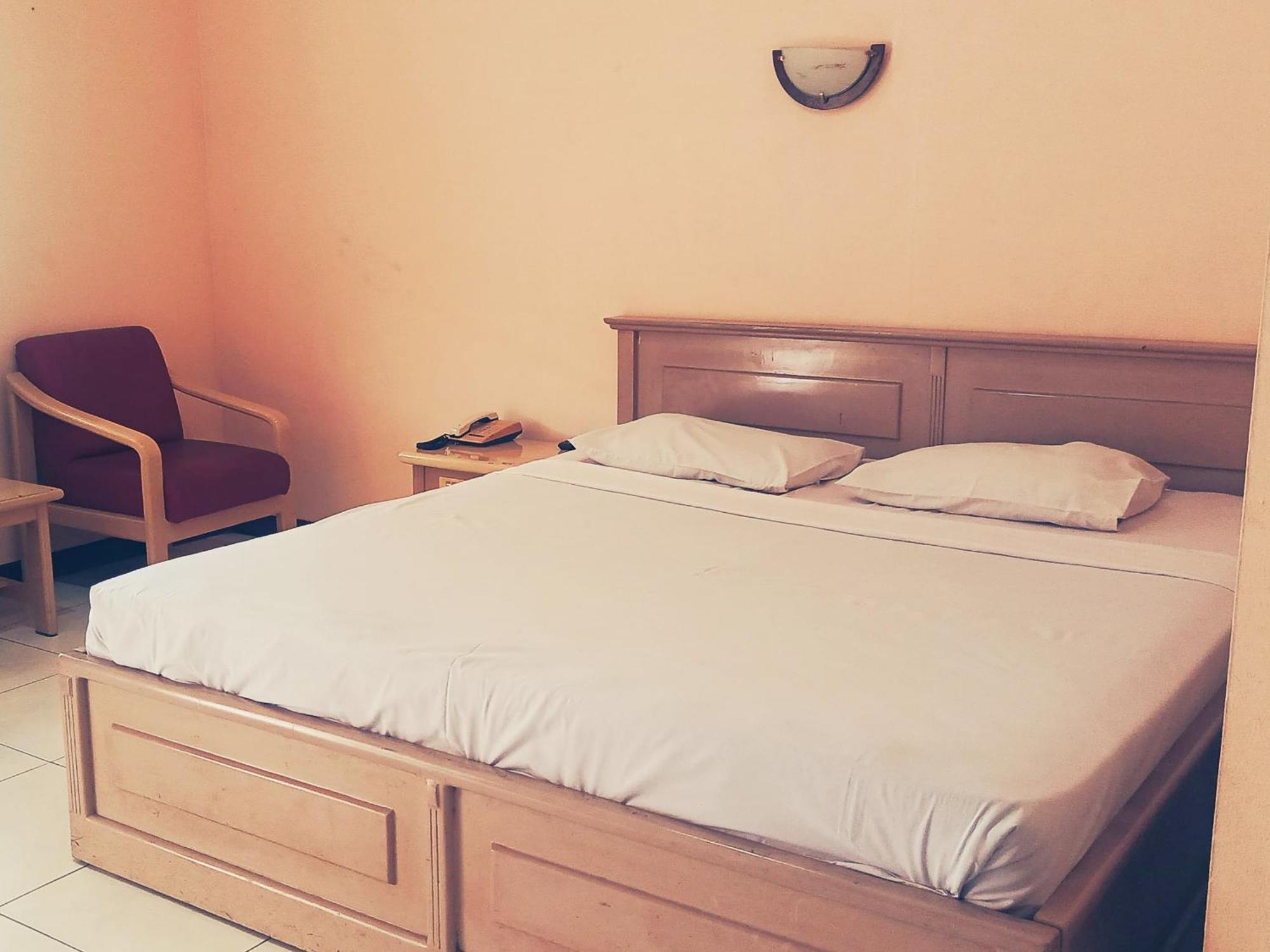 Hotel Wijaya פורווקרטו מראה חיצוני תמונה