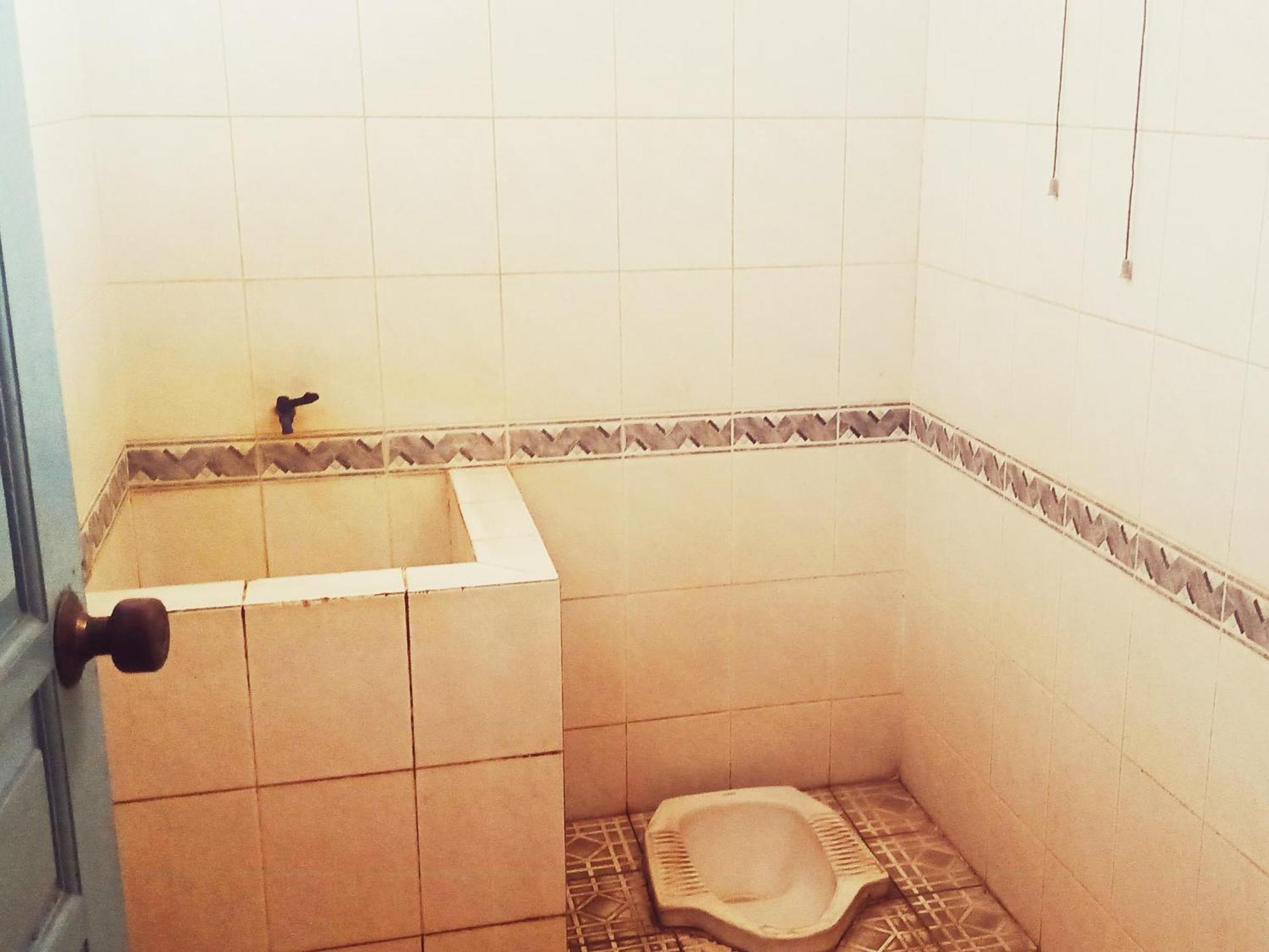 Hotel Wijaya פורווקרטו מראה חיצוני תמונה